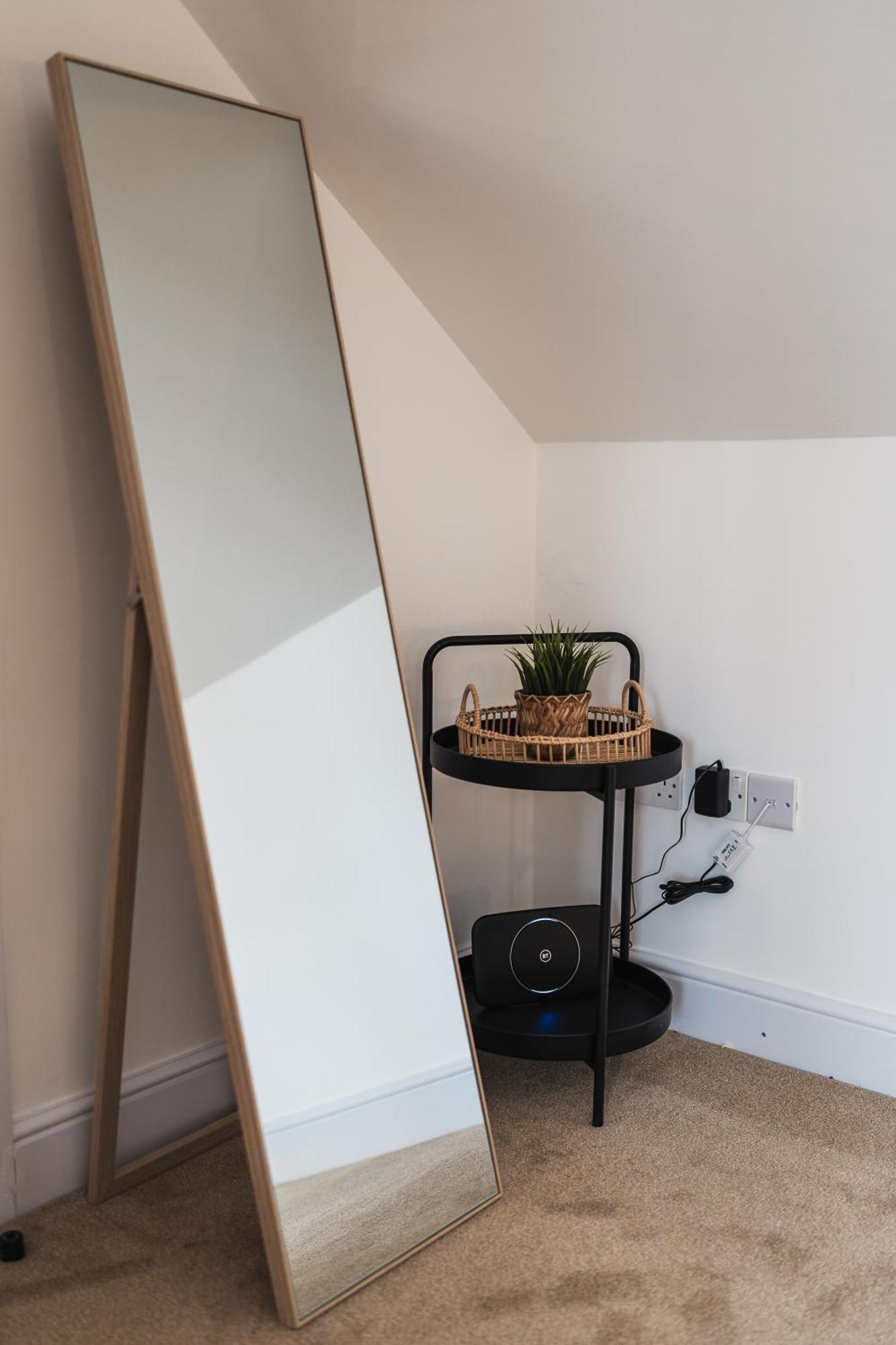 Feature Stone, Stunning Apartment, 2 X King Beds And Single, Sleeps 5 Castle Cary Exterior photo